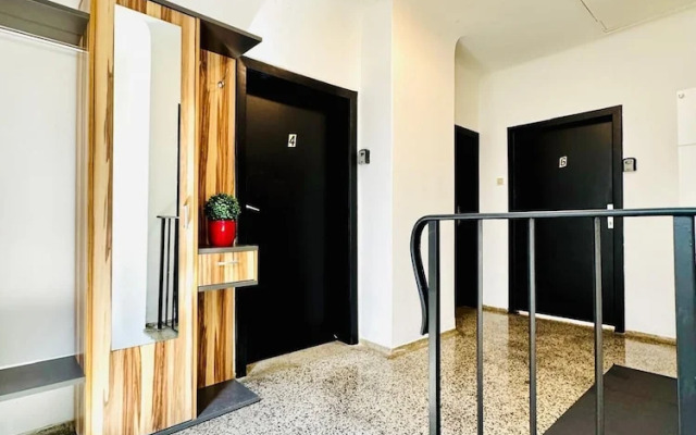 Cozy Garden Villa near Danube For 16P