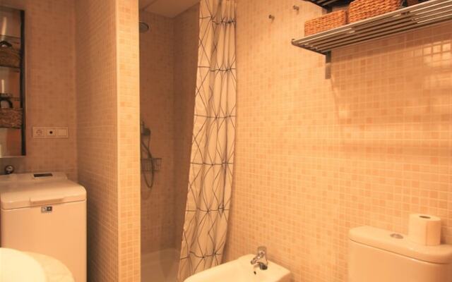 Apartamento CasaTuris cerca del Castillo