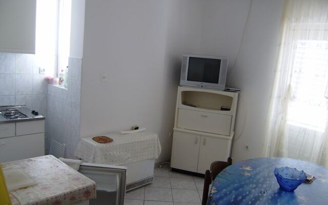 Apartments Neve