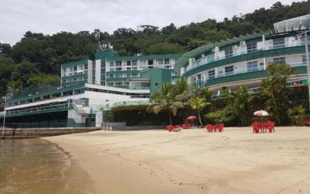 Flat a beira mar em Angra dos Reis