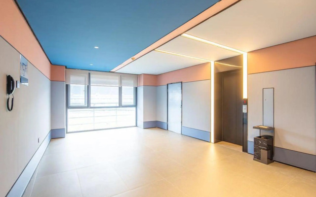 Hanting Hotel (Luoyang Sports Center)