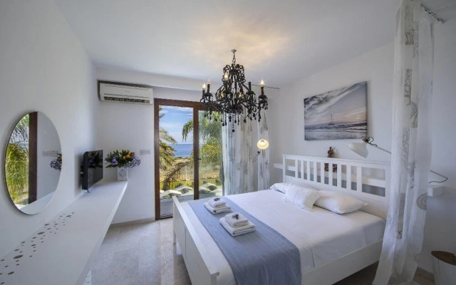 Protaras El Greco Seafront Villa, Greco Mare
