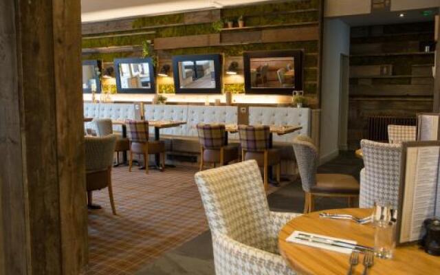 The Tal-Y-Cafn Hotel