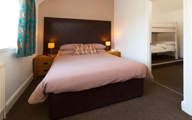 Oxwich Bay Hotel