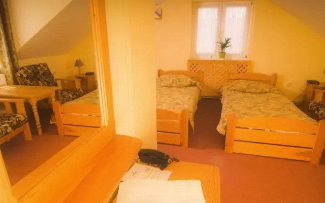 Hotel Chata Za Wsią