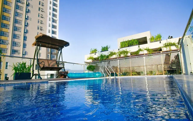 Phuong Tran Apartment And Hotel