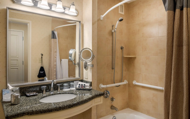 Omni Atlanta Hotel at Centennial Park