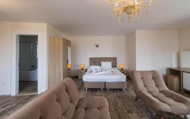 Deniz Otel