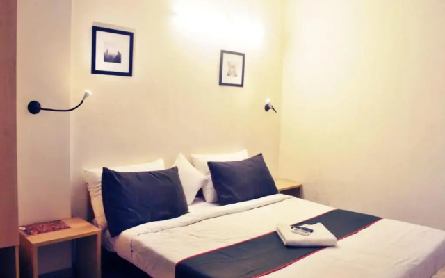 Collection O 50322 Zeal College Chowk