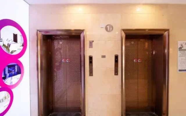 Jomans Heyue Hotel (Jiaxing Nanhu Tongji University Branch)