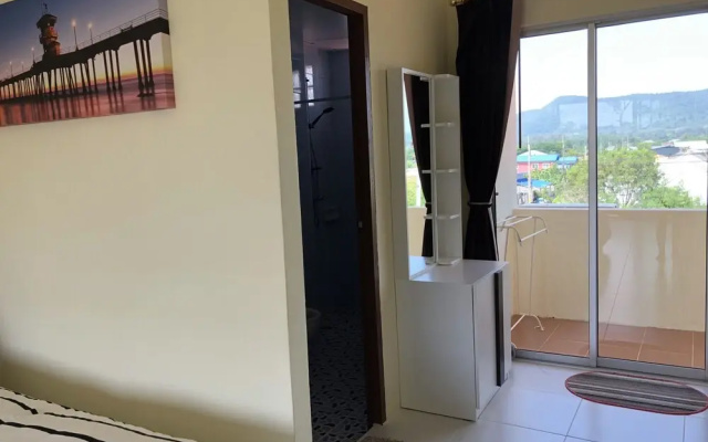 The One Apartments