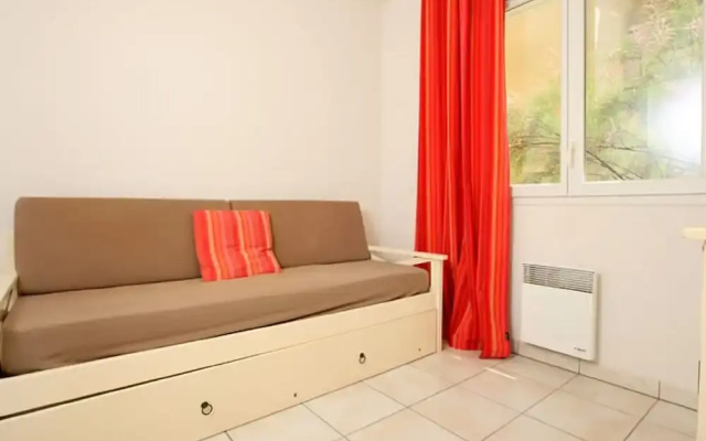Cosy Holiday Home With a Terrace Near the Beach