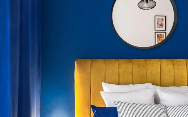 TurnKey Apartment Train Station