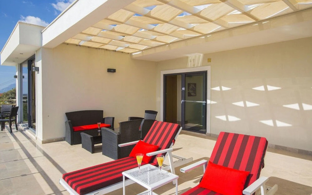 Villa Merak by Akdenizvillam