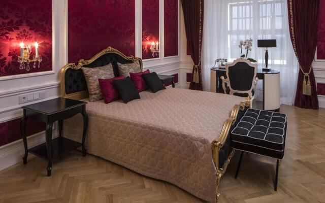 Schloß Schönbrunn Grand Suite