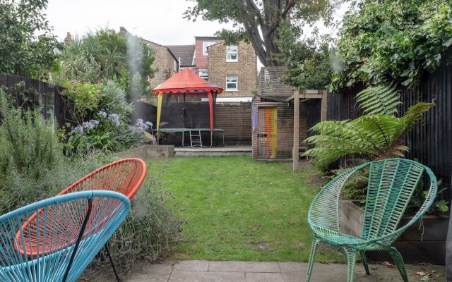 Family House In Peckham With Garden