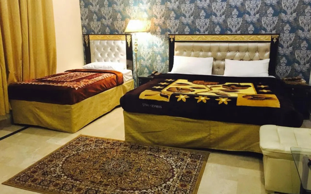 Lahore Palace Hotel