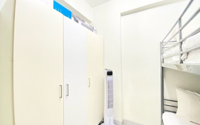 Modern And Tidy 2Br Apartment At Gateway Ahmad Yani Cicadas