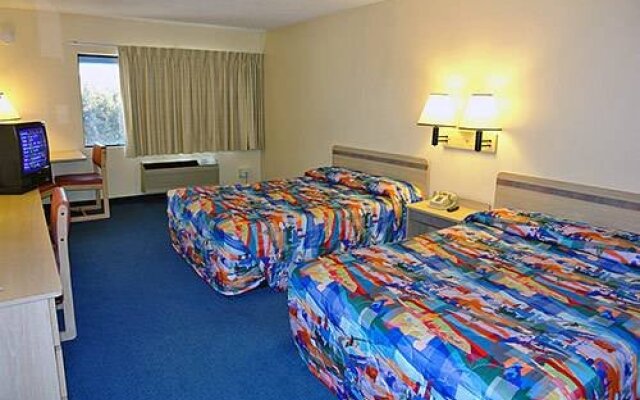 Motel 6 - Newark