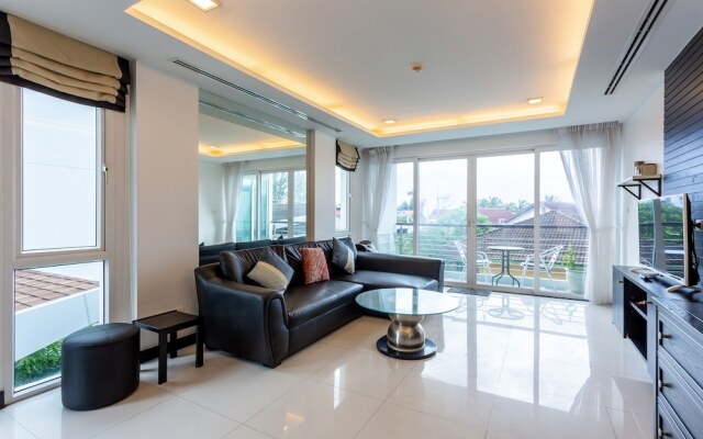 The Palms Kamala by Lofty