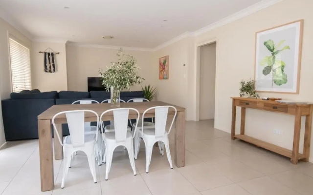 Park Villa Spacious 2 Bedroom Unit Close to CBD