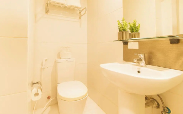 RedDoorz at LuxeLite Suites Makati