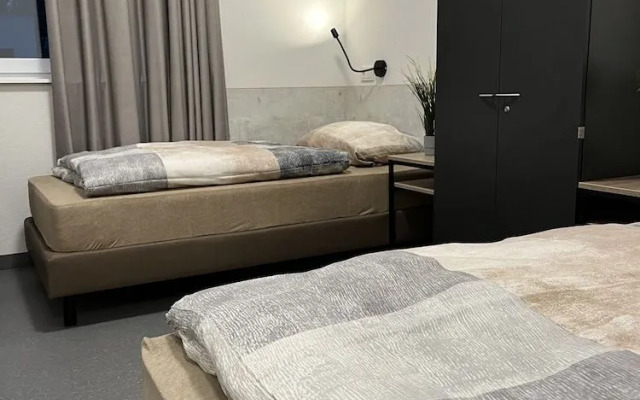 Longhouse Aparthotel