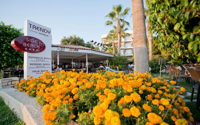 Trendy Side Beach (Adults Only, 16+)