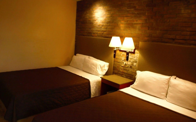 The Palm House Inn