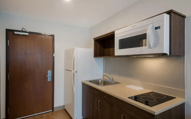 Woodspring Suites Austin Central