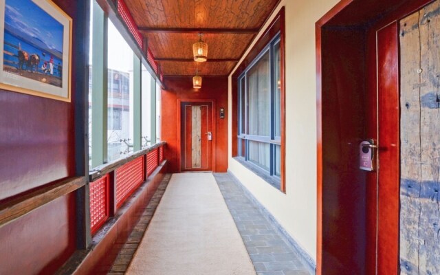 Floral Hotel · Yi Xing Lijiang