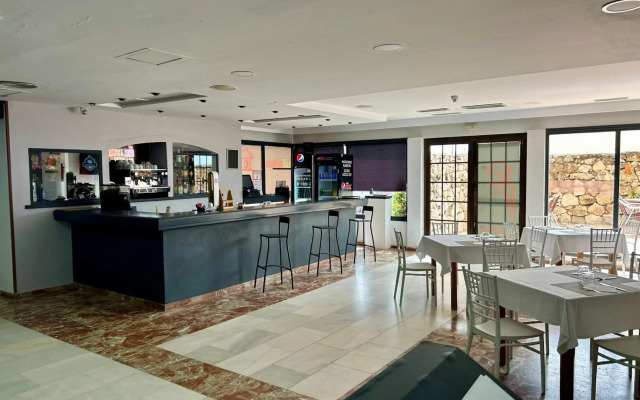 Hotel Bahía Sur