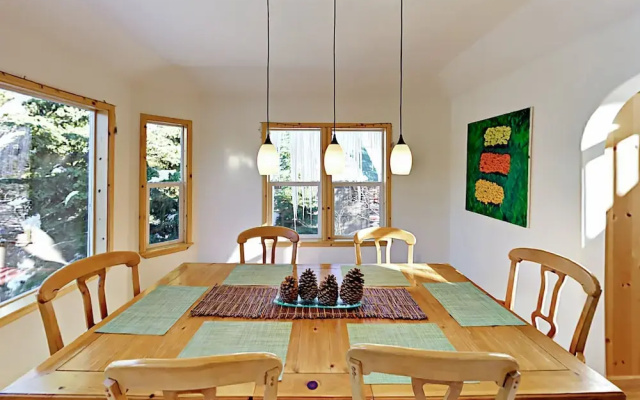Slalom Way - 3 Br Home