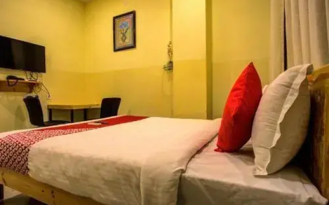 Sri Royal Palace By OYO Rooms