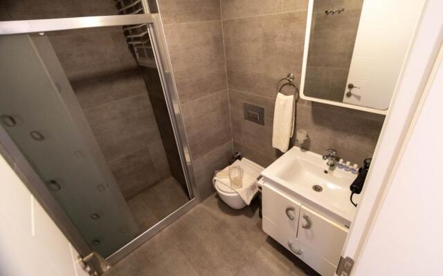 Deniz Otel