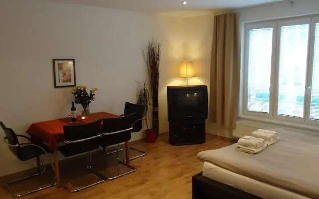 Frid Apartments