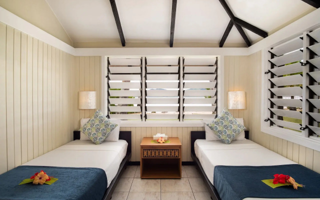 Plantation Island Resort