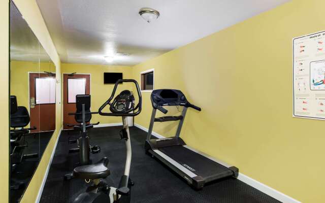 Ramada by Wyndham Sioux Falls