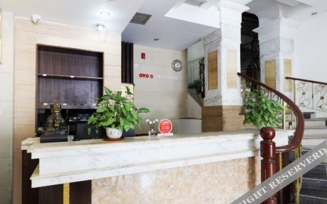 NO 1 Capsule Hotel Beihai