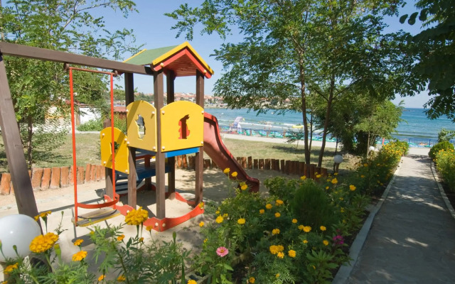Villa List Hotel