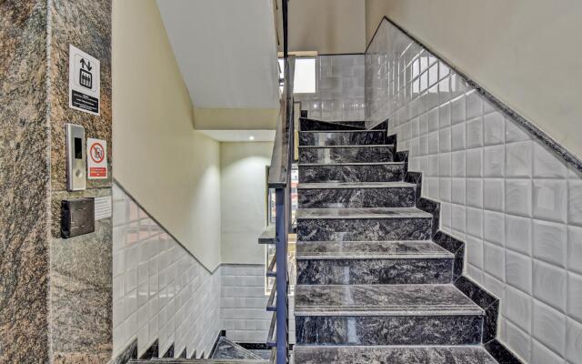 SPOT ON 76121 The Point