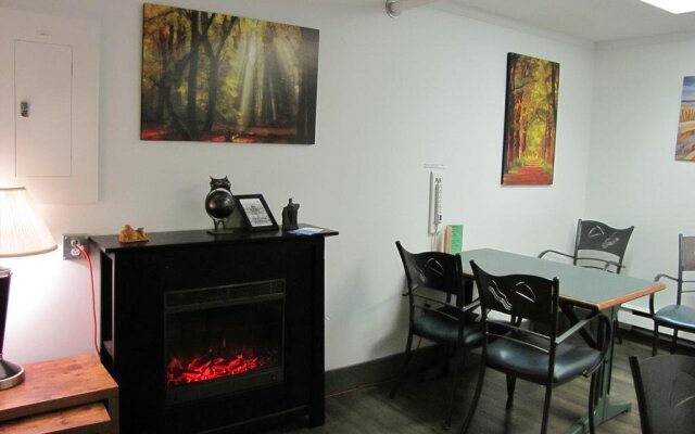 HI-Victoria Hostel