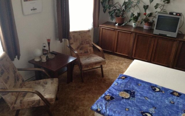 AT Pension