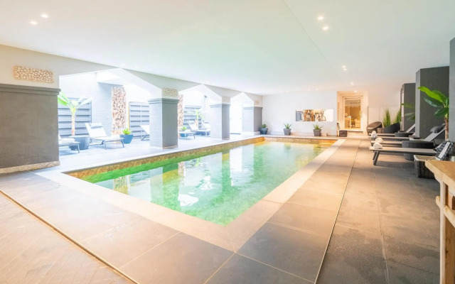 Grand Hotel Normandy by CW Hotel Collection