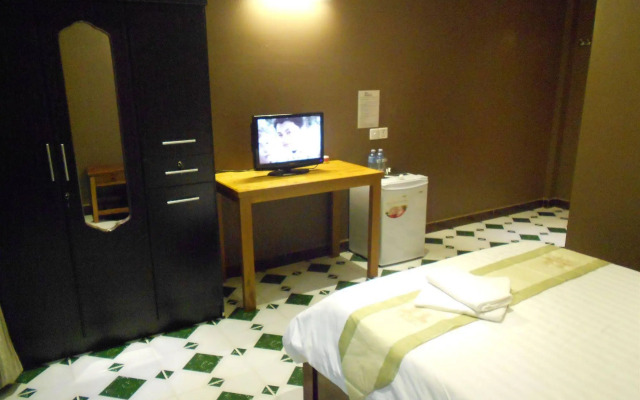 Nice Beach Hotel