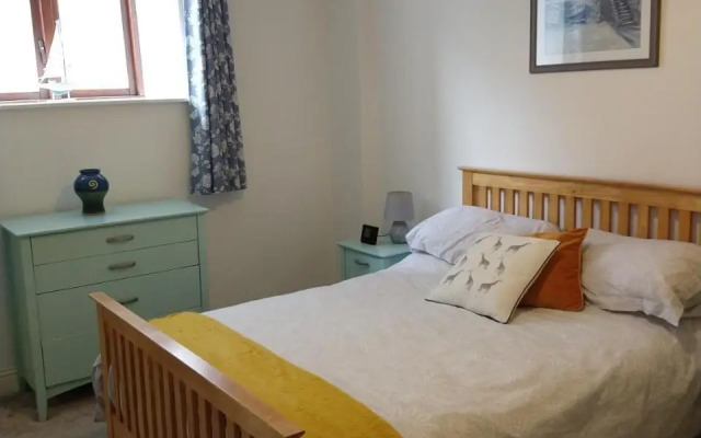 Town centre one bed apartment