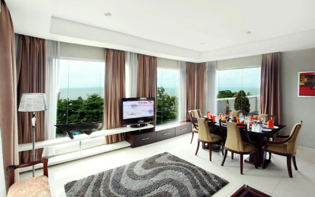 Grand Hatika Hotel