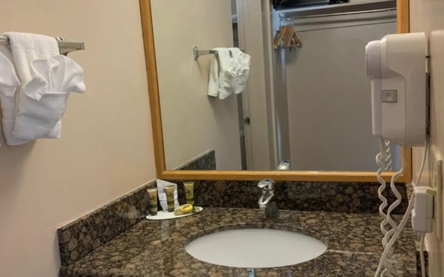 Olive Tree inn & Suites