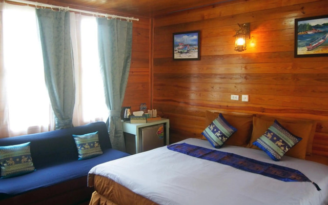 Coco Beach Bungalows