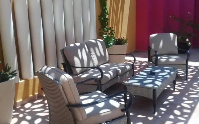 Hotel Plaza Colonial